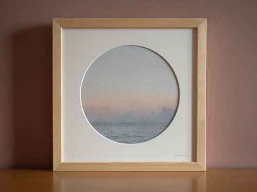 Reprodukcja "Widnokrąg" w drewnianej ramie i passe-partout